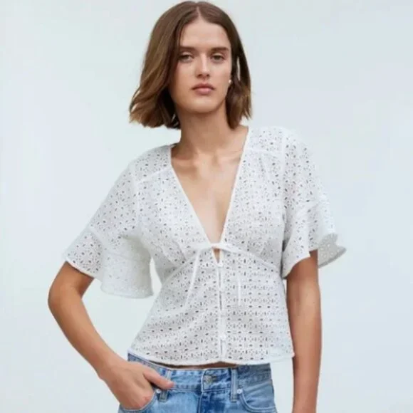 Madewell Front Tie Eyelet Blouse NWT - Picture 1 of 10